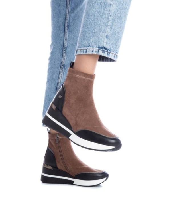 XTI Botas Altas Mulher Taupe 141576