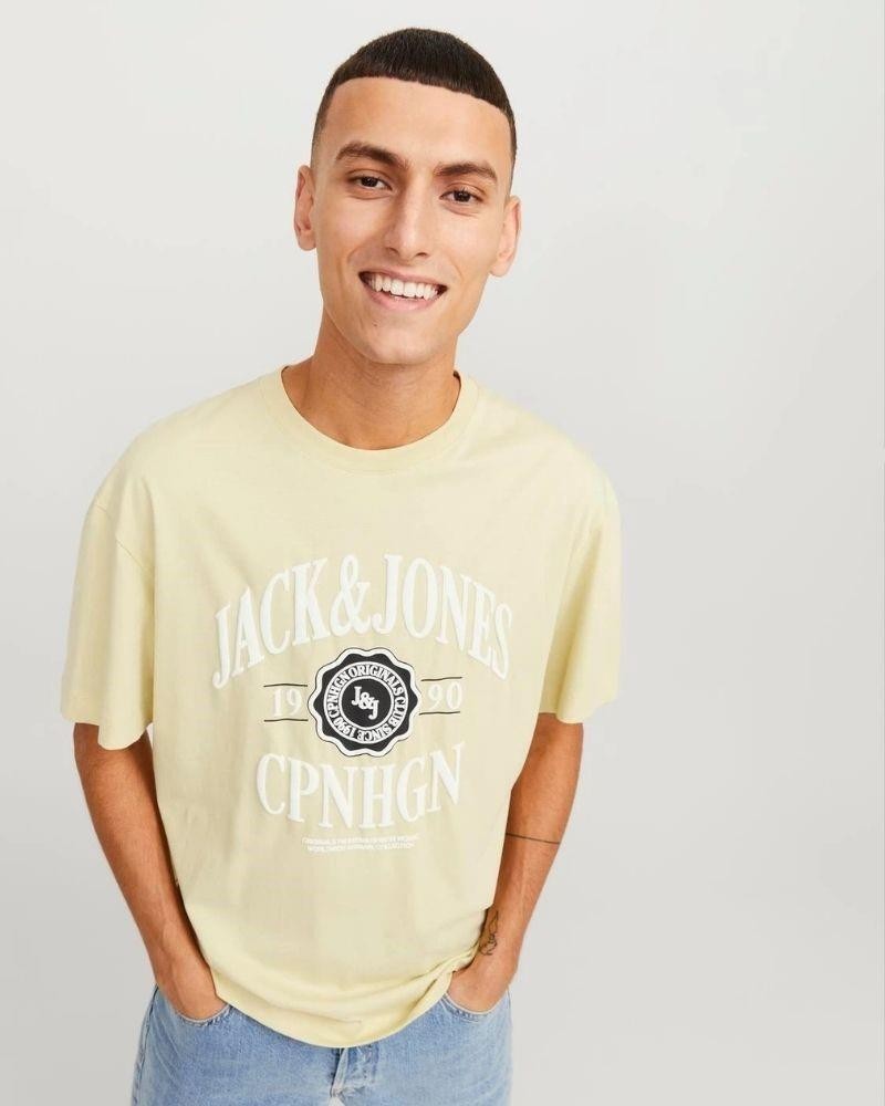 T-shirts Manga curta Homem JACK AND JONES Amarelo 12251899 JORLUCCA