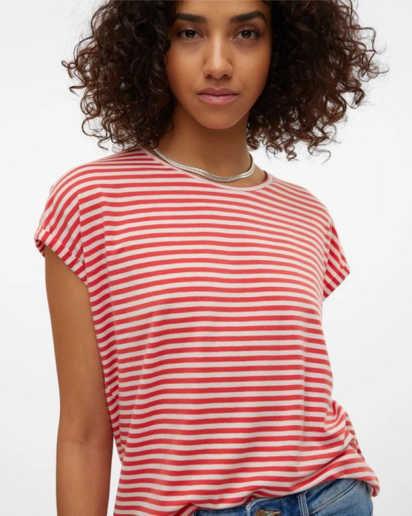 T-shirts Manga curta Mulher VERO MODA Vermelho 10284469 MAVA