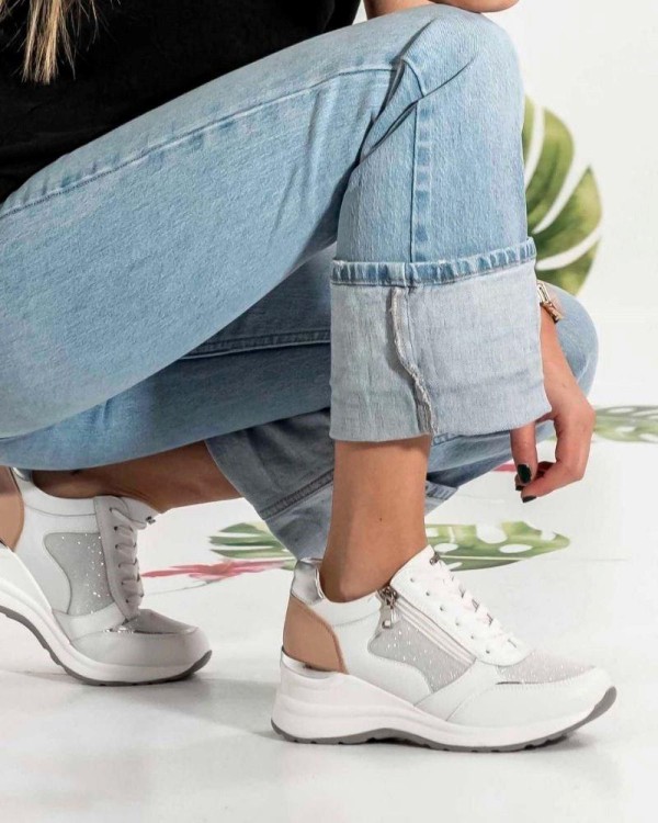 Zapatillas blancas mujer Exe modernas