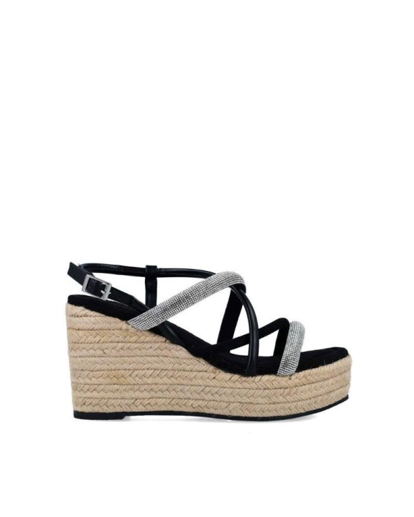 Sandalias cuña Menbur color negro para mujer, clásicas y modernas