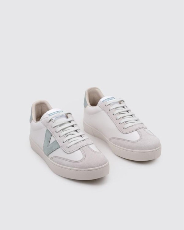 Zapatillas blancas mujer Victoria diseño moderno