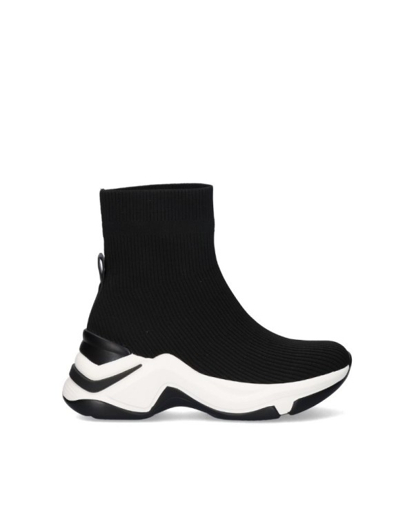 Zapatillas altas de mujer en color negro Exe, diseño moderno y casual para un estilo urbano