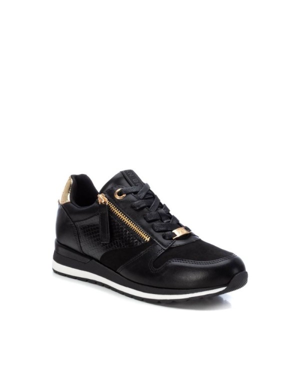 Zapatillas urbanas bajas negras XTI modernas