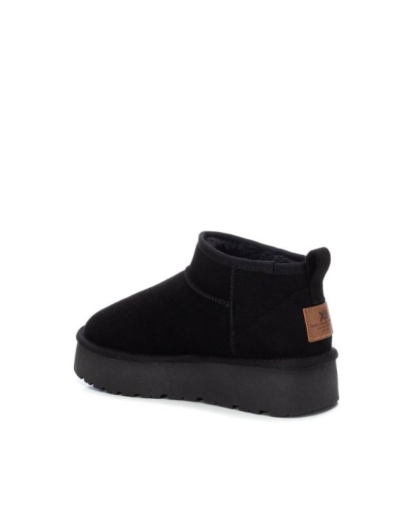 Botas Xti australianas negras para mujer