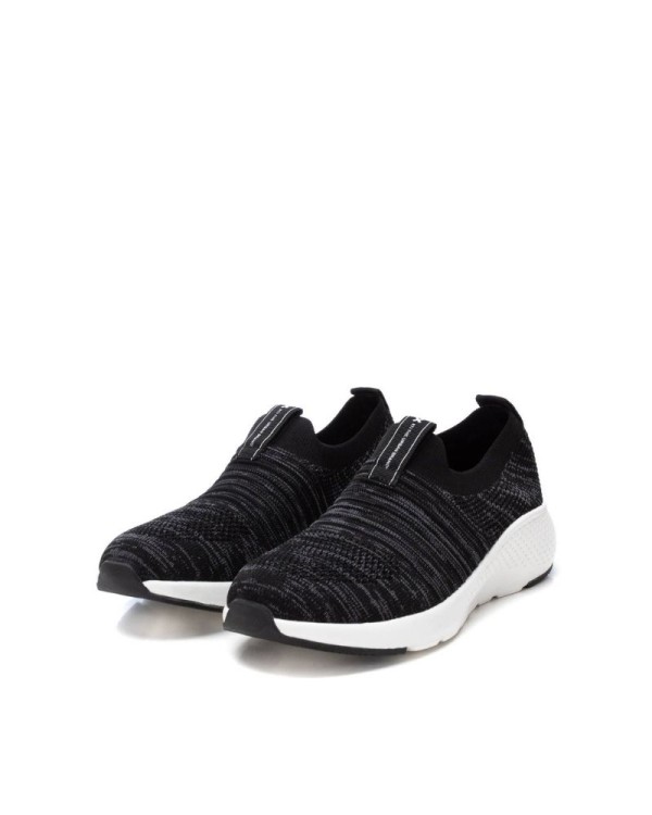 Deportivas bajas negras mujer XTI Black Friday deportivas mujer descuentos