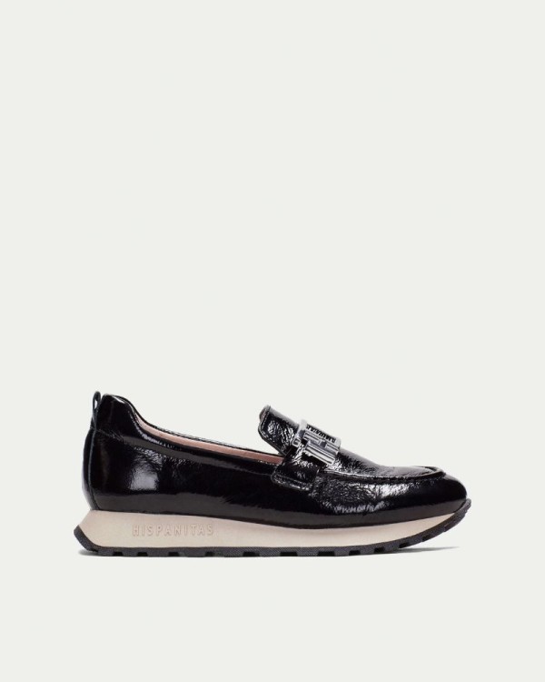 Zapatillas de mujer en color negro Hispanitas clásicas, perfectas para un look elegante y versátil