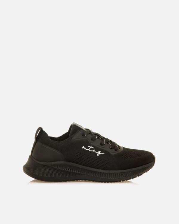 Zapatillas casuales de mujer negras Mustang Somo, diseño versátil y cómodo para cualquier ocasión