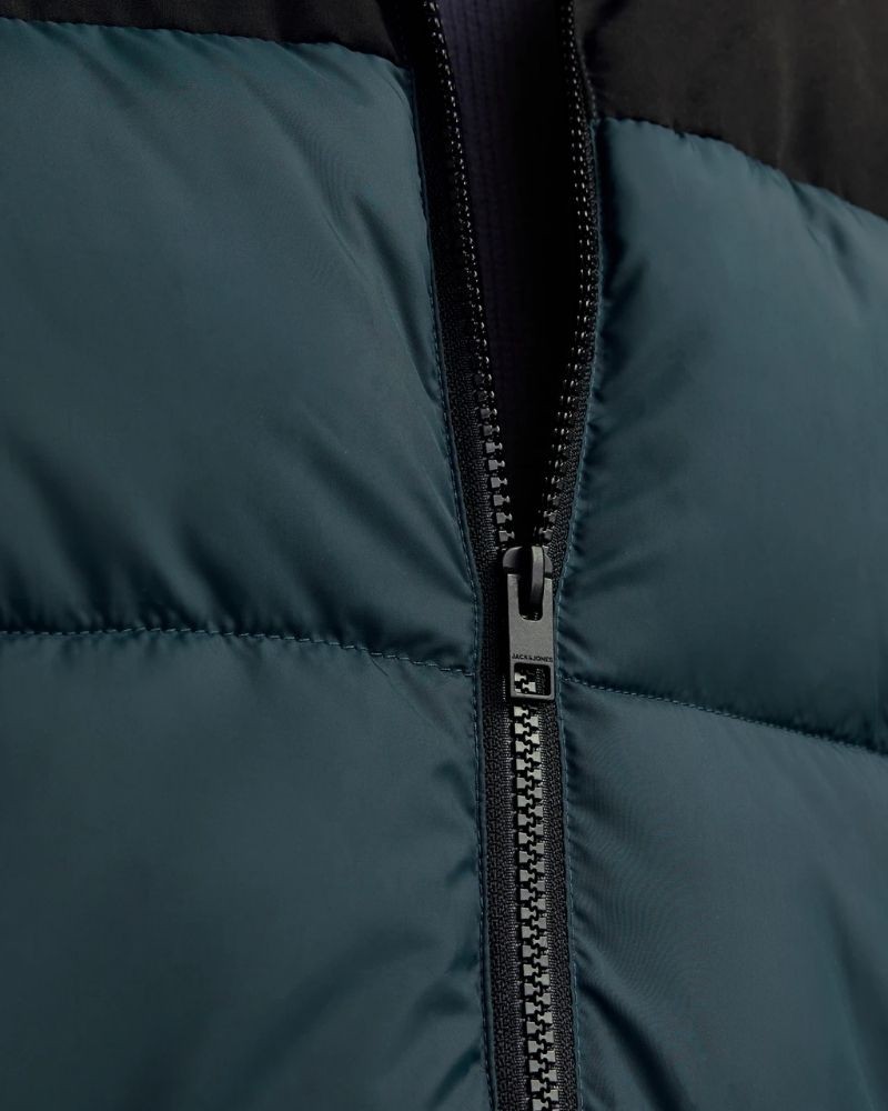 JACK AND JONES Abrigos Manga corta Hombre Verde 12256860 MOON