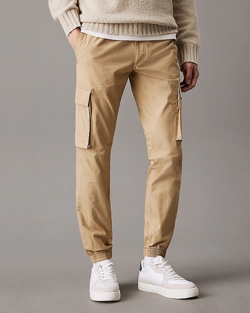CALVIN KLEIN Calças Homem Bege J30J326438