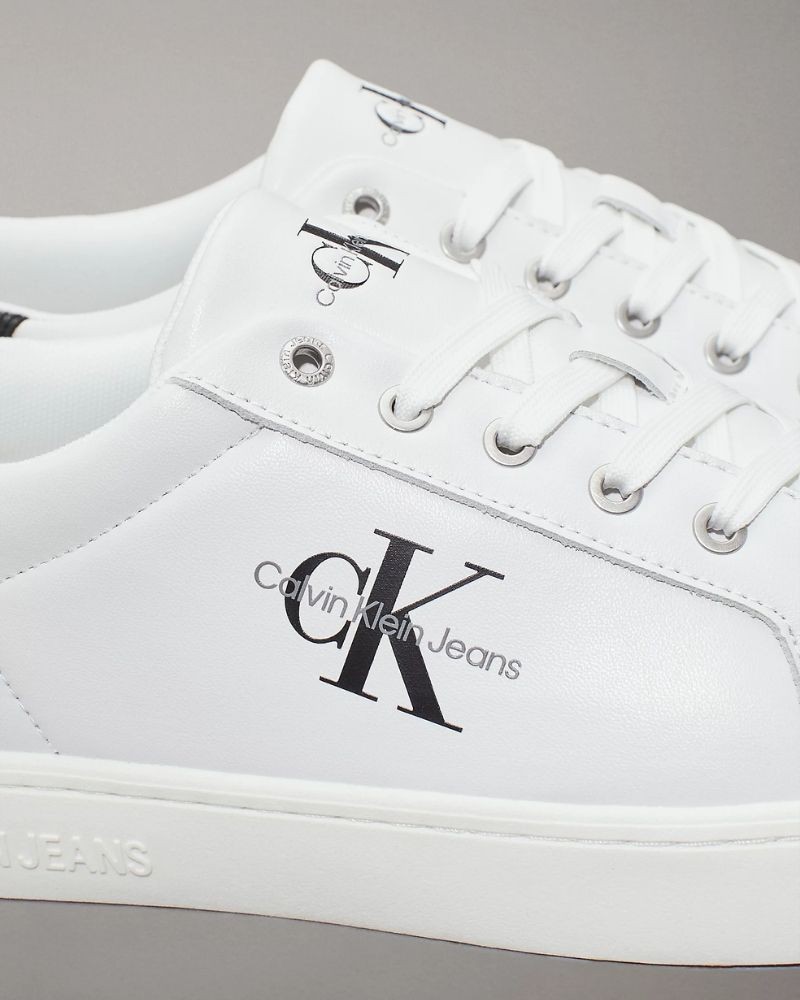  Zapatillas Bajas Hombre CALVIN KLEIN Blanco YM0YM00491