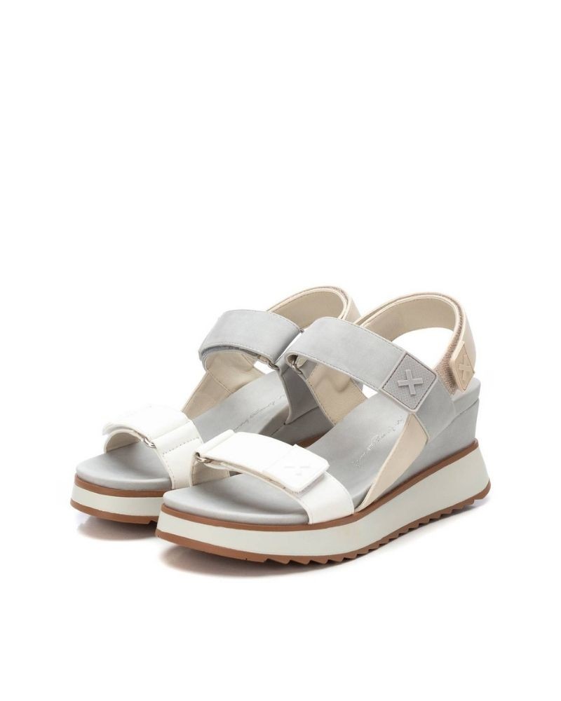  Sandalias Abiertas Mujer XTI Gris 143848