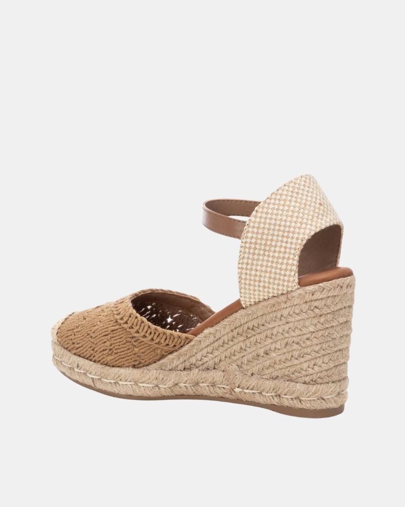 Sapatos Mulher XTI Taupe 142335