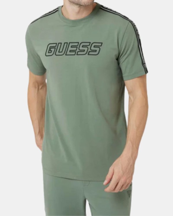 T-shirts Manga curta Homem GUESS Verde Z4GI18 J1314