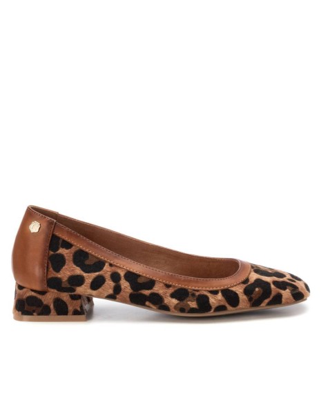 ZAPATO DE MUJER CARMELA animal print leopardo 162186