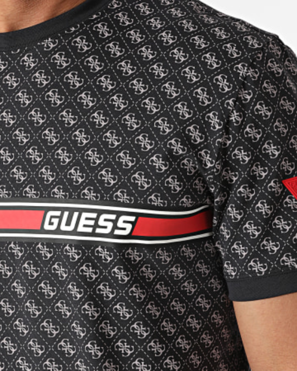 T-shirts Manga Curta Homem GUESS Preto Z2BI09 J1314
