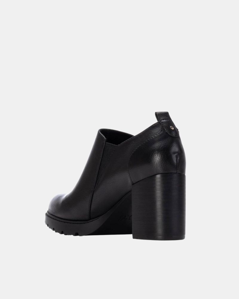 Botas Baixas Mulher XTI Preto 144301