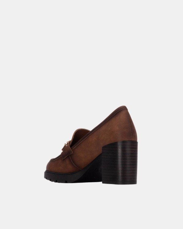Sapatos Mocassins Mulher XTI Castanho 144302