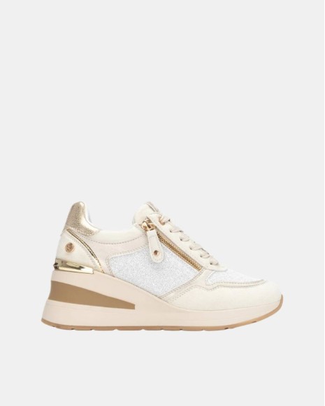 Sapatilhas Baixas Mulher XTI Bege 144379
