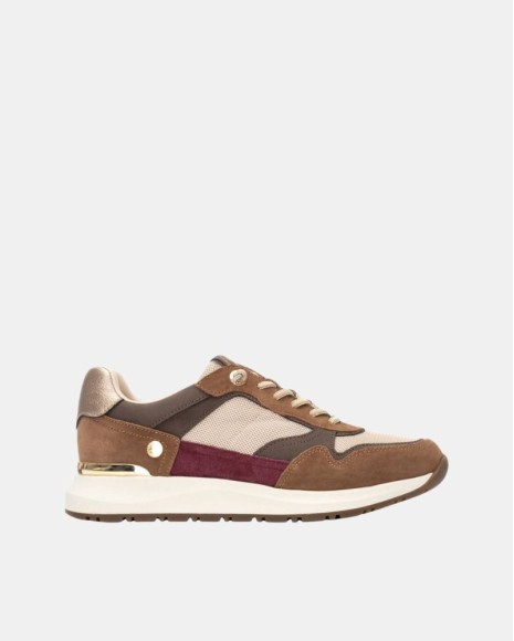 Zapatillas Bajas Mujer XTI Taupe 144206