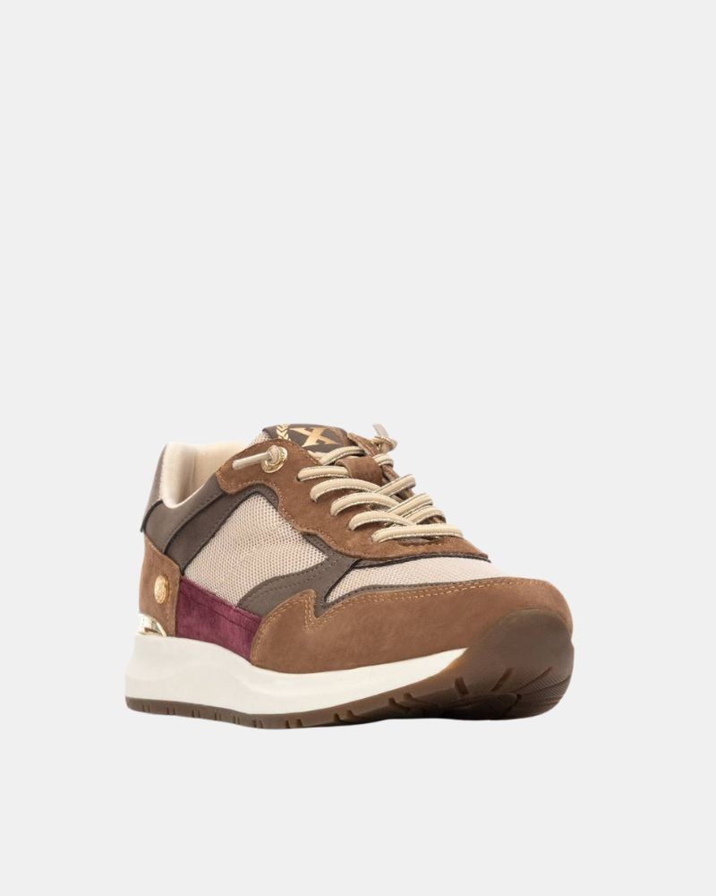 Zapatillas Bajas Mujer XTI Taupe 144206