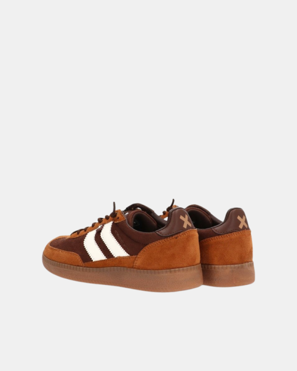 Sapatilhas Mulher XTI Castanho 144170