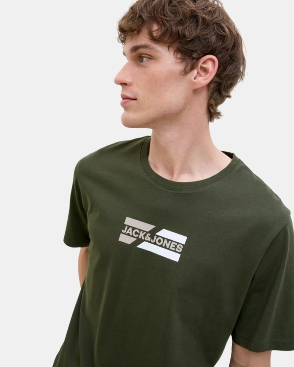 T-shirts Manga curta Homem JACK AND JONES Verde 12268415 CORP