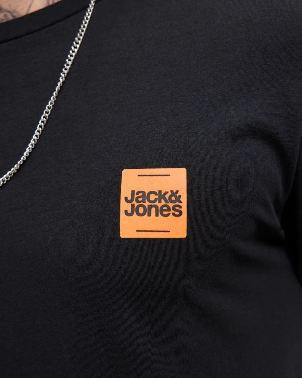 T-shirts Manga curta Homem JACK AND JONES Negro 12279100 BRANDY
