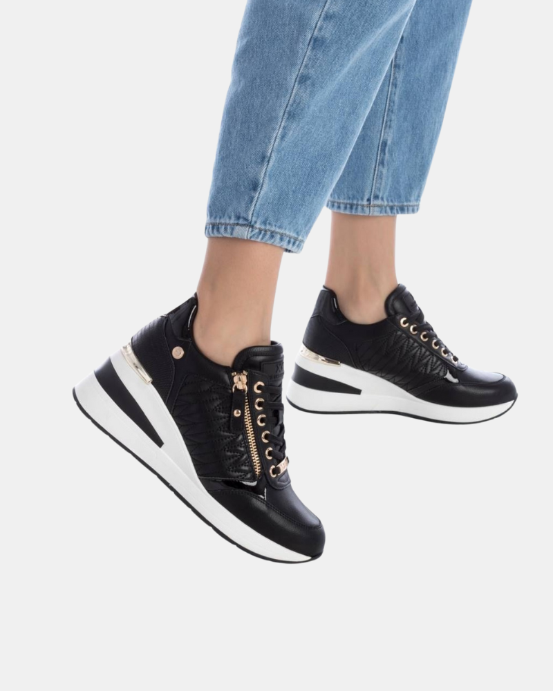 Zapatillas Mujer XTI Negro 143071