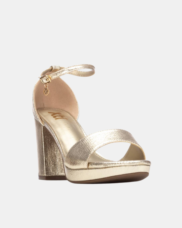 Sandalias Fiesta Mujer XTI Oro 145445