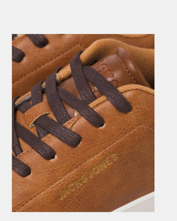 Zapatillas Hombre JACK AND JONES Marrón 12203642 BOSLEY