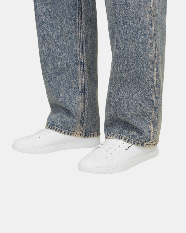 Sapatilhas Baixas Homem JACK AND JONES Branco 12203642 BOSLEY