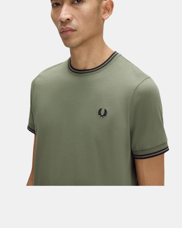 T-shirts de manga curta para homem FRED PERRY Verde M1588