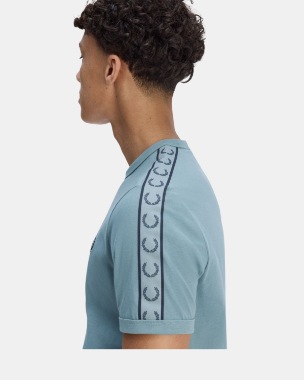 Camisetas de manga curta para homem FRED PERRY Azul M4613