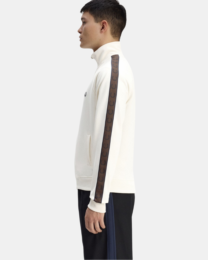 Abrigos Manga larga Hombre FRED PERRY Blanco J5557