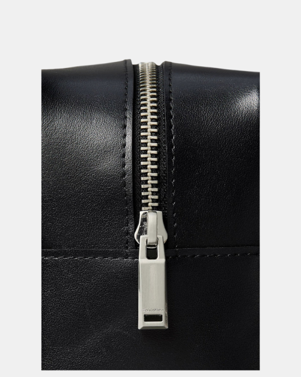 Bolsas para Homem CALVIN KLEIN Pretas LV04D1090GUB1