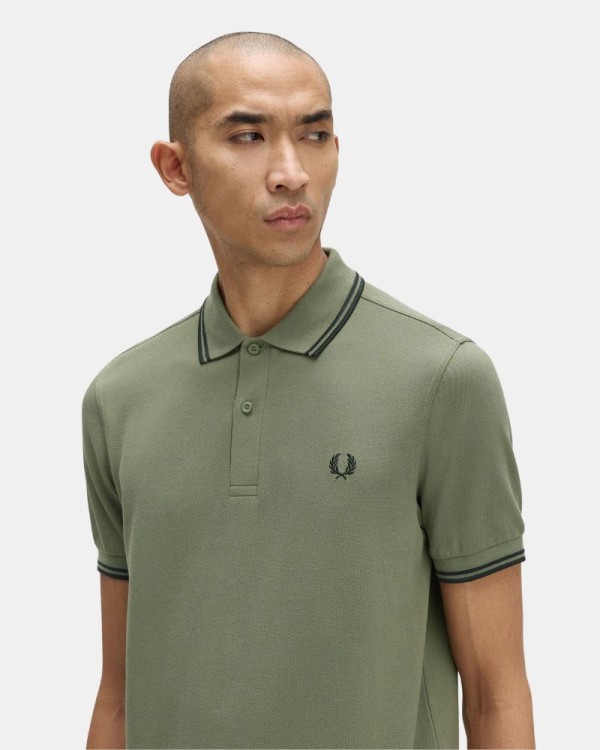 Camisetas Polo Homem FRED PERRY Verde M3600