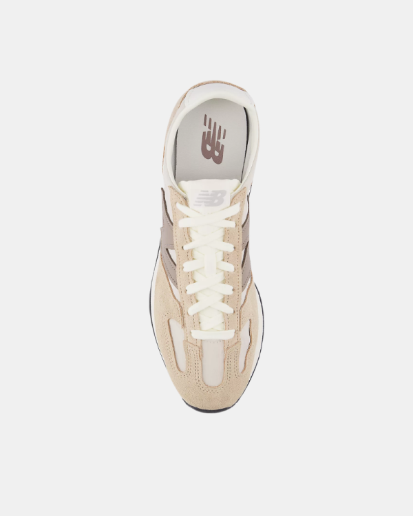 Sapatilhas Baixas Mulher NEW BALANCE Bege U471AI