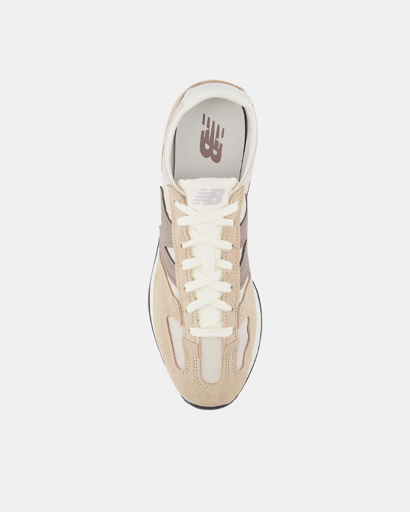 Sapatilhas Baixas Mulher NEW BALANCE Bege U471AI
