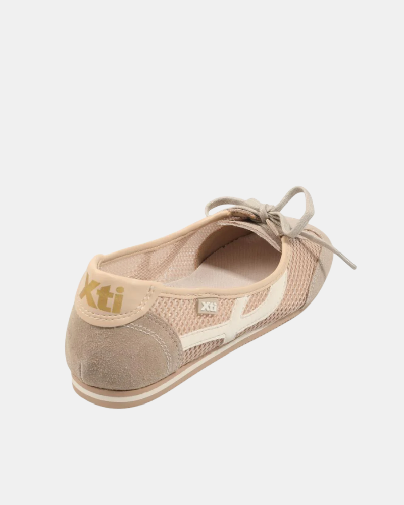 Sapatos Sabrinas Mulher XTI Bege 145226