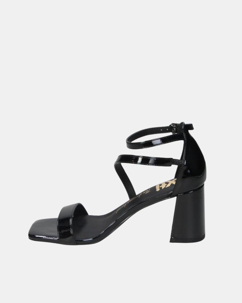 Sandalias Fiesta Mujer XTI Negro 145105