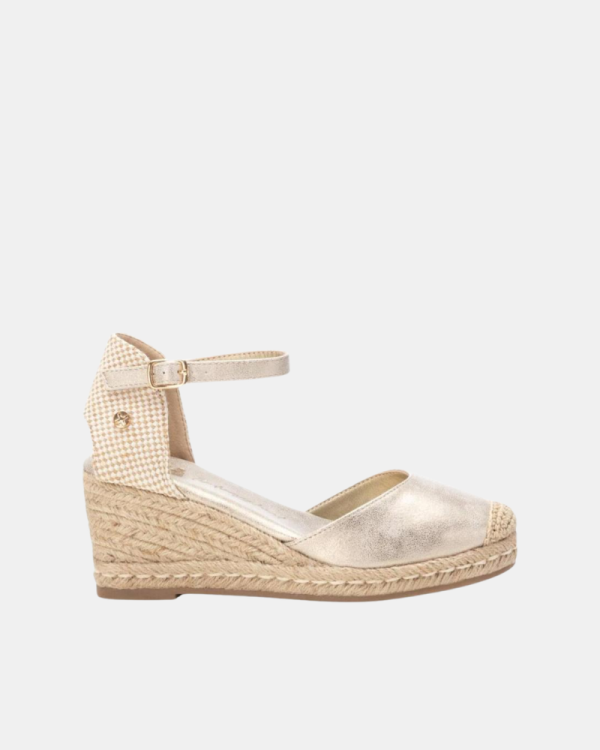 Sandalias Mujer XTI Oro 140746
