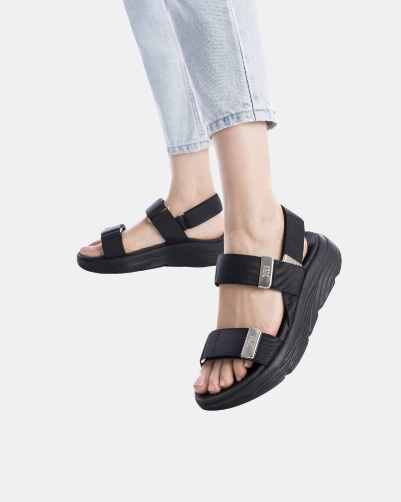 Sandálias para fascite plantar Mulher XTI pretas 144073