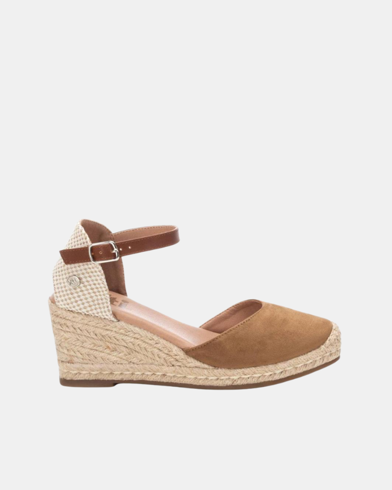 Sandalias Mujer XTI Taupe 140746