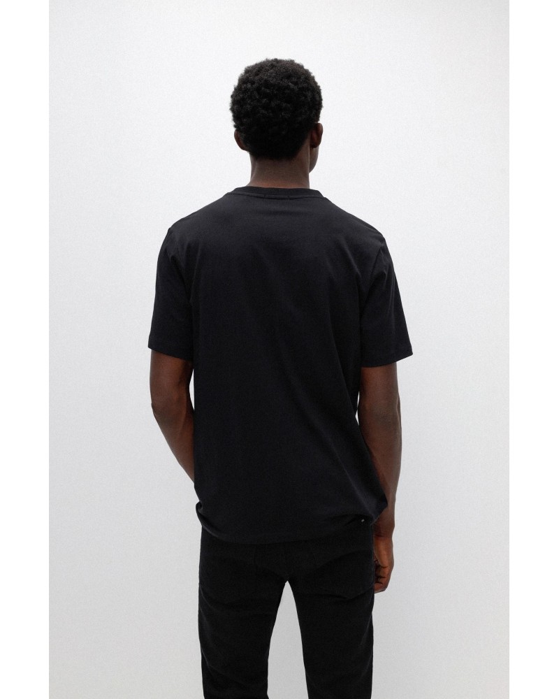 HUGO 50467952 DULIVE222 T-shirts Manga curta Homem Preto