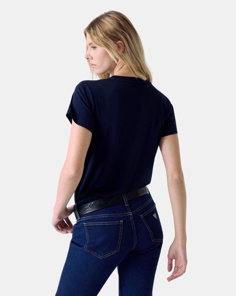 Camisetas de manga curta Mulher GUESS Azul W6RI18 J1314