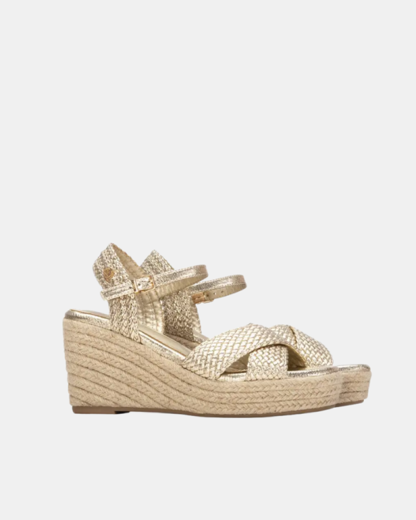 Sandalias Mujer XTI Oro 145451