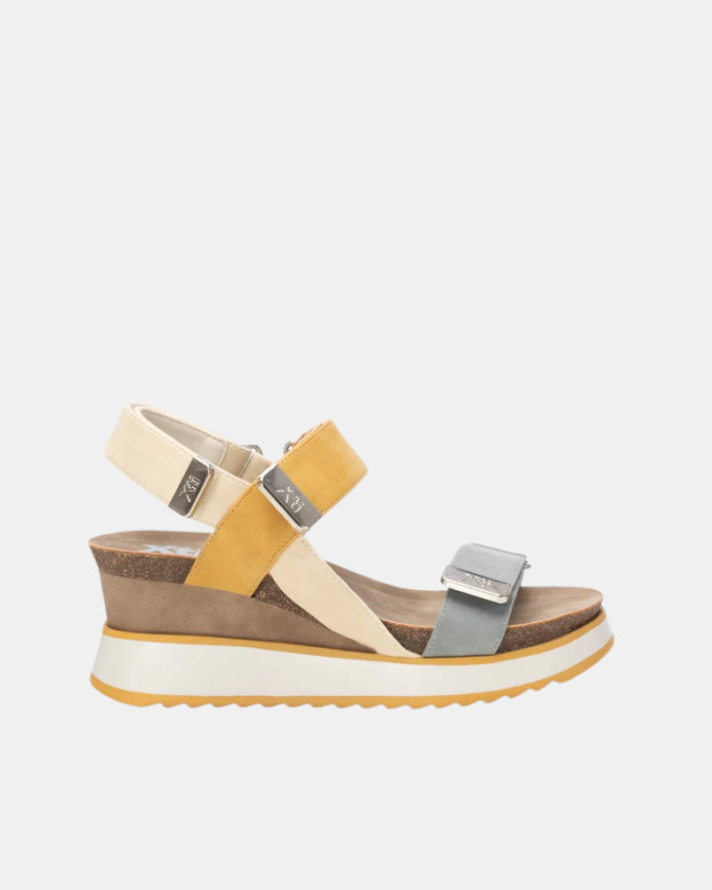 Sandalias Mujer XTI Amarrillo 142822