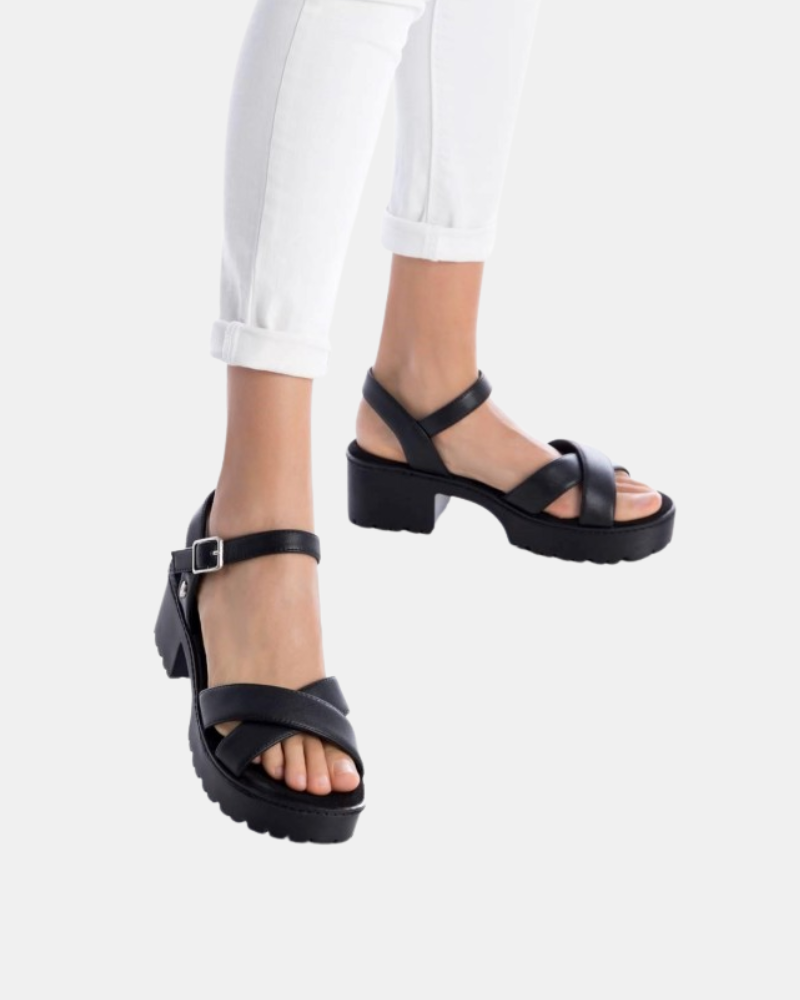 Sandalias Fiesta Mujer REFRESH Negro 79281