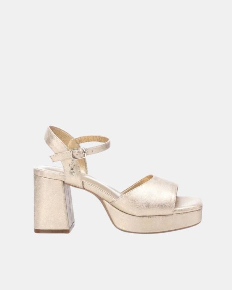 Sandalias Fiesta Mujer XTI Oro 141471